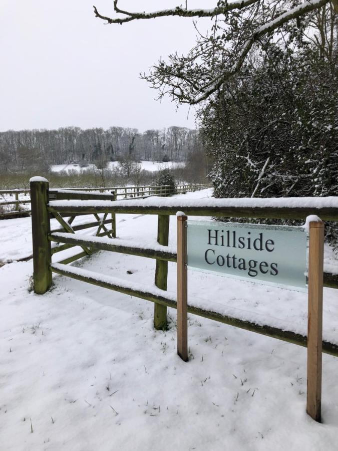 Wisteria Cottage - Hillside Holiday Cottages, Cotswolds Warmington Екстериор снимка